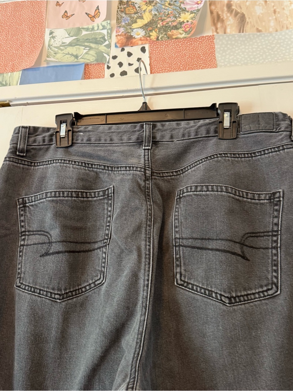 American Eagle Black Wash Curvy High Rise Mom Jeans Size 16 Short - Picture 6 of 12